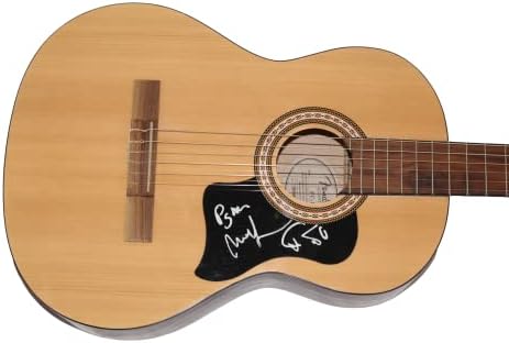 טריי אנסטסיו, מייק גורדון ופייג 'מקונל בנד חתמו על חתימה בגודל מלא פנדר גיטרה אקוסטית עם אימות ג' יימס